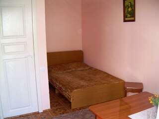 Гостевой дом Дуэт Анапа 2-местный номер стандарт с отельным входом-3